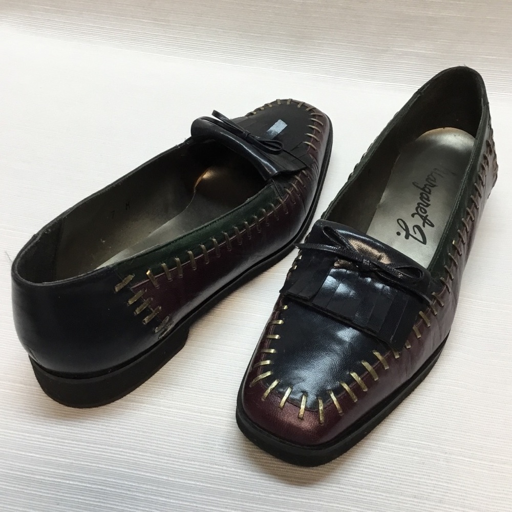 Striking Low 1” Loafers by Margaret J. - Picture 3 of 7